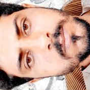 فاضل عبدالله, 34 سنةAden, اليمن