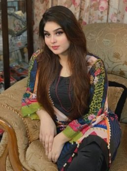 Laila Ahmed, 22 سنة, المطرية, مصر