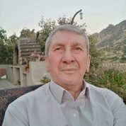 انورنانه وا, 65 سنةAs Sulaymaniyah, العراق