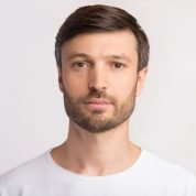 Dr Tarek, 51 سنةسموحة, مصر